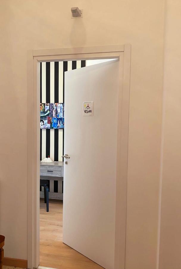 Appartement Vesuvia à Naples Extérieur photo